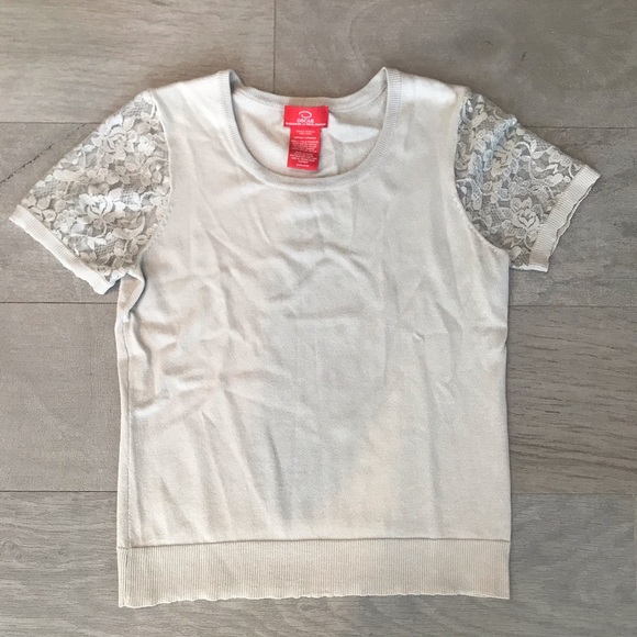 Oscar de la Renta Tops - Ivory shirt with lace Oscar de la Renta Tops - Ivory shirt with lace